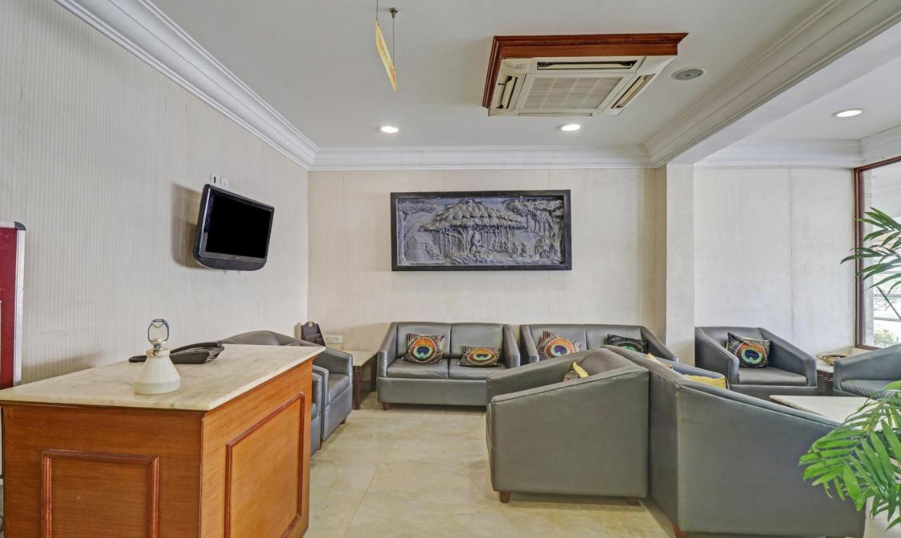 Treebo Komfort Suites, 3 Km From Mysore Palace Exterior photo
