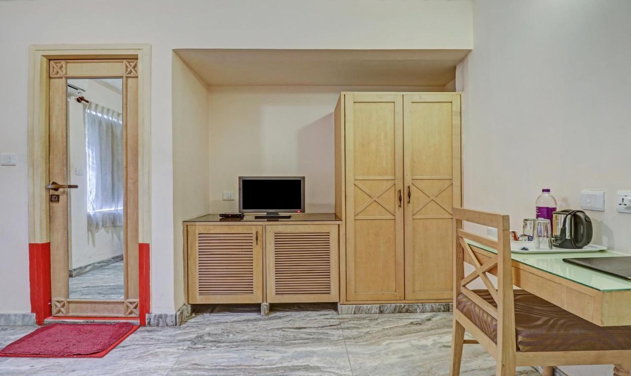 Treebo Komfort Suites, 3 Km From Mysore Palace Exterior photo