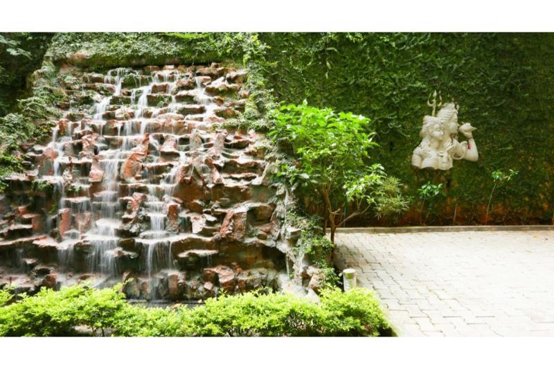Treebo Komfort Suites, 3 Km From Mysore Palace Exterior photo