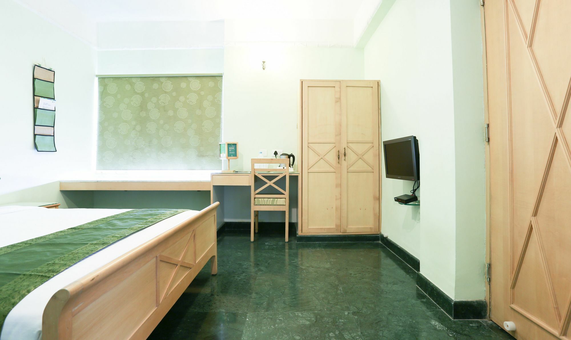 Treebo Komfort Suites, 3 Km From Mysore Palace Exterior photo